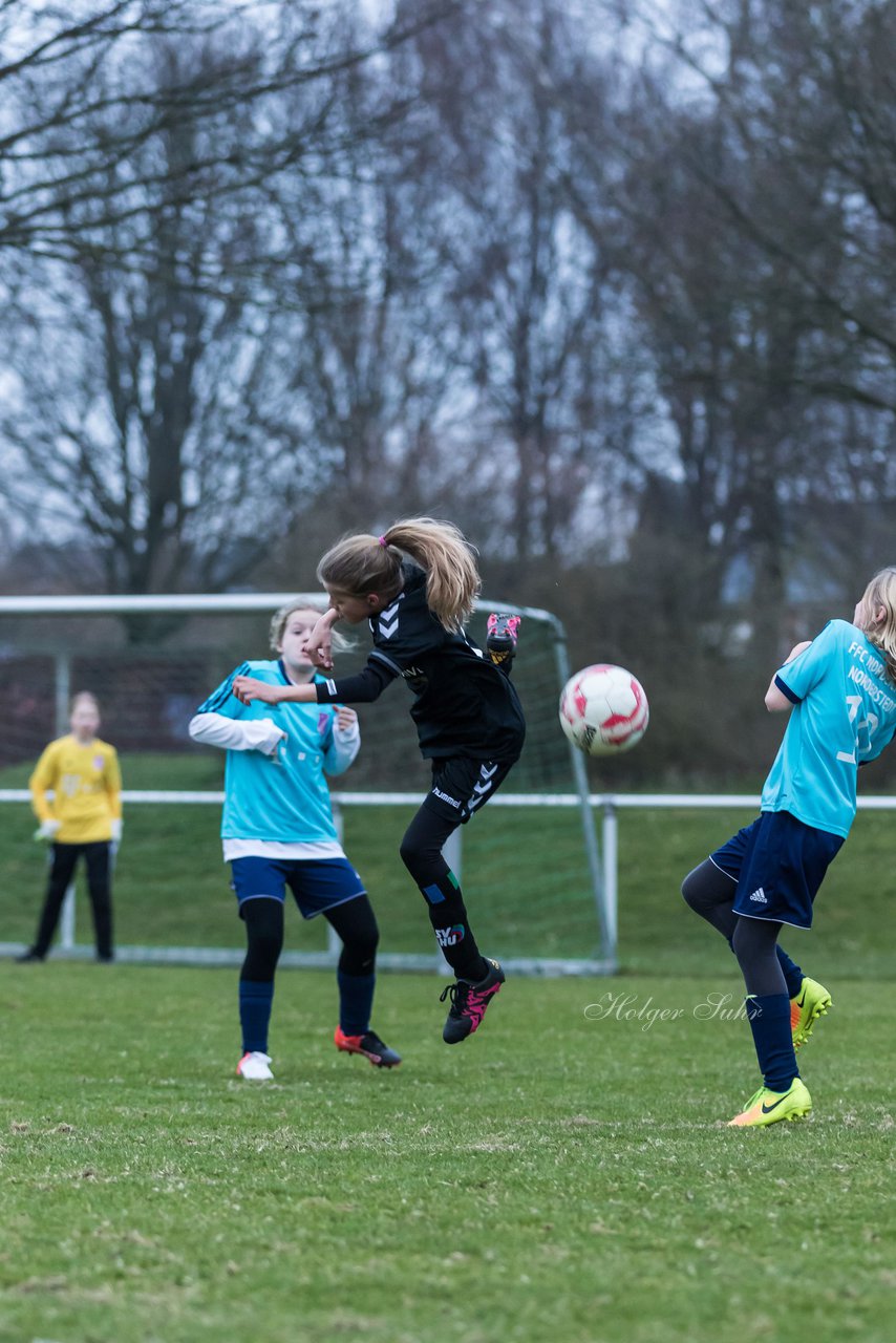 Bild 238 - D-Juniorinnen SVHU - FFC Nordlichter Norderstedt : Ergebnis: 10:0